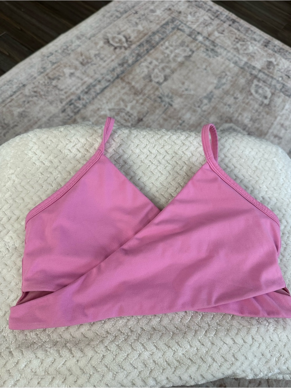 Fabletics sports bra